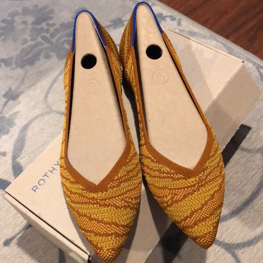 Rothy’s points, size 9.5, Golden Zebra